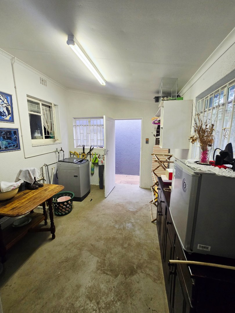 5 Bedroom Property for Sale in La Hoff North West